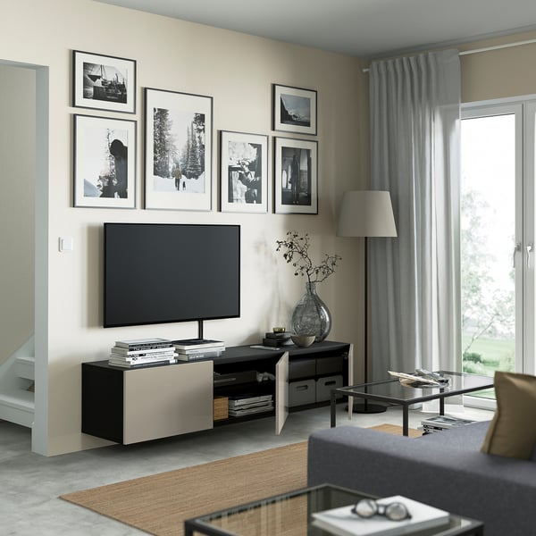 Modern living room with wall-mounted tv bench & shelves.