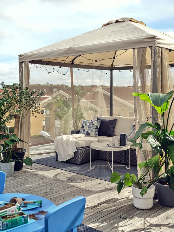 HIMMELSÖ Gazebo dengan net