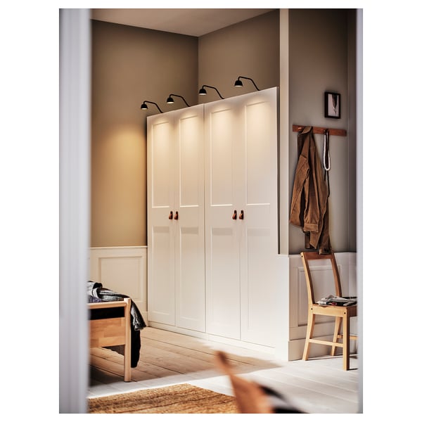 TVÄRDRAG Lampu kabinet, hitam/boleh dimalapkan
