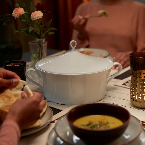 GOKVÄLLÅ Soup tureen, ceramic/white, 4.7 l