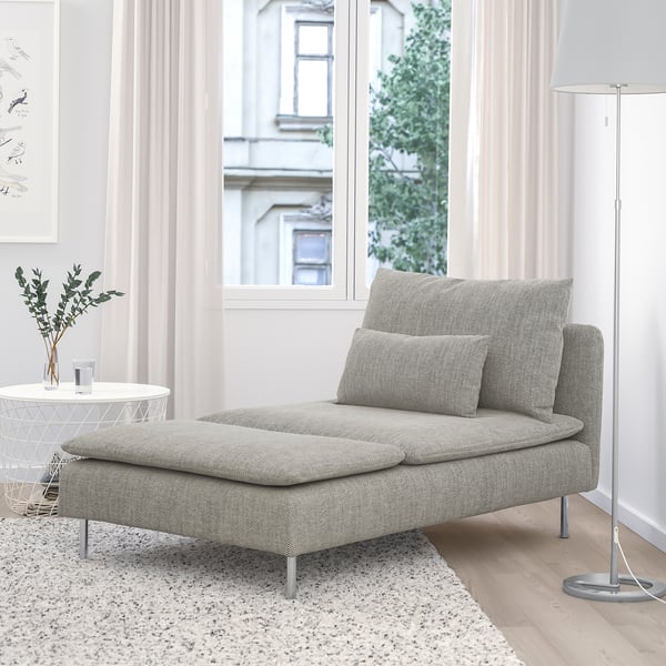SÖDERHAMN chaise, grey, cushy fabric, low, long, by window, light floor.