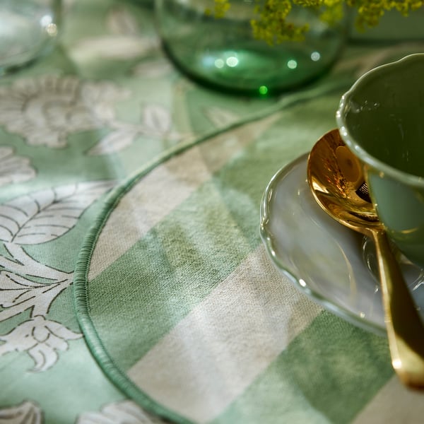 SMÖRFISK Place mat, striped off-white/light green, 35 cm