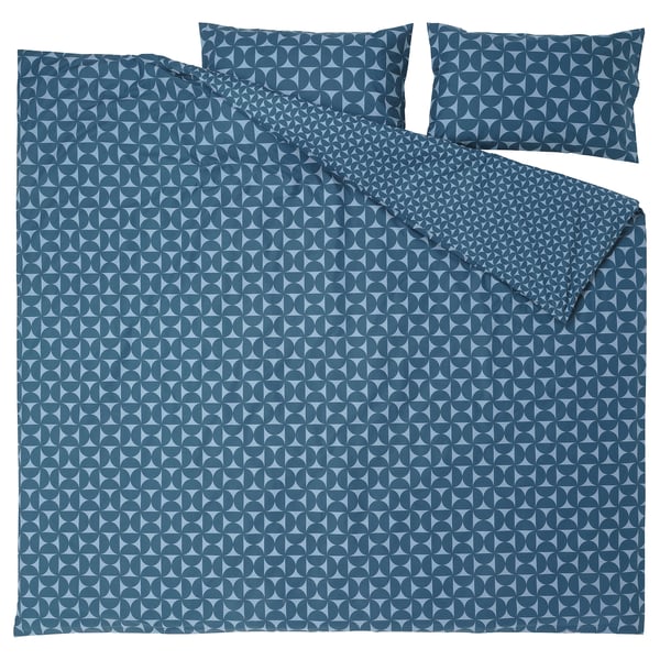 Blue geometric bedding set with matching pillowcases.