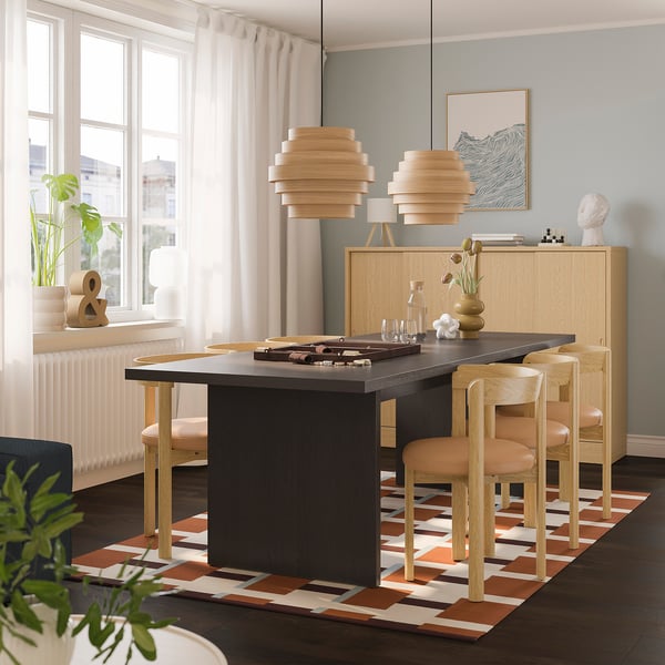 BERGSHYTTAN / STOCKHOLM 2025 Table and 6 chairs