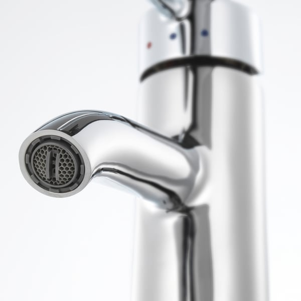 Modern chrome tap with a sleek design and aerator, attached to a primates handle, reflecting high quality and durability.