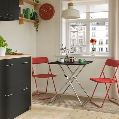 GUNDE / VIHALS Table and 2 folding chairs, folding black/red, 67x67 cm