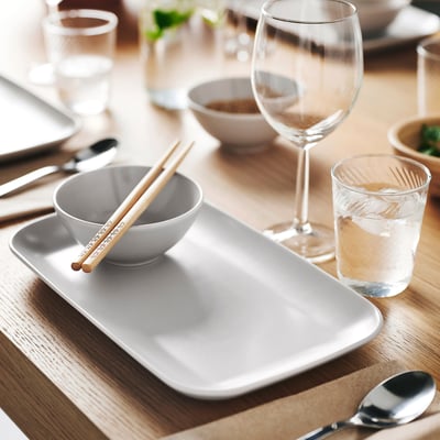 FÄRGKLAR Plate, matt light grey, 30x18 cm