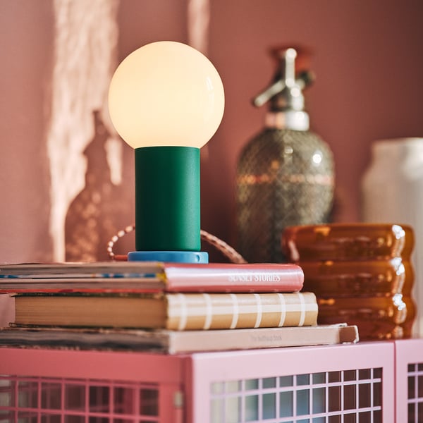 IKEA PS 2026 مصباح ليد محمول, يعمل بالبطارية إضاءة قابلة للتعتيم/أخضر زهري فاتح, 22 سم