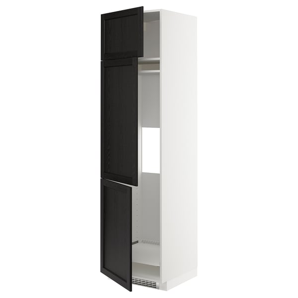 White METOD kitchen cabinet with black stained lerhyttan doors, adjustable shelf, and ventilated design.