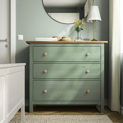 HEMNES Komoda s 3 fioke, sivozelena/svetlosmeđe bajcovano, 108x96 cm