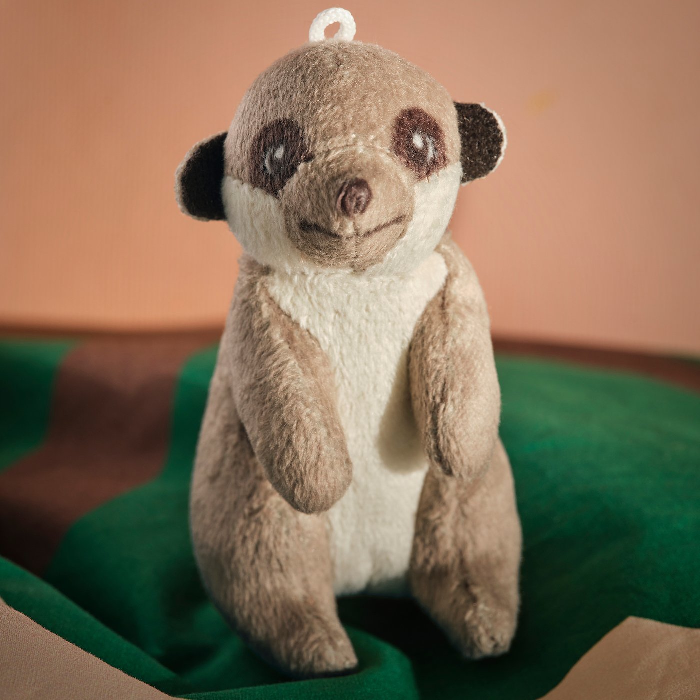 SANDLÖPARE Plišana igračka, merkat/mini bež, 8 cm