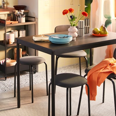 SANDSBERG Sto, crna, 110x67 cm