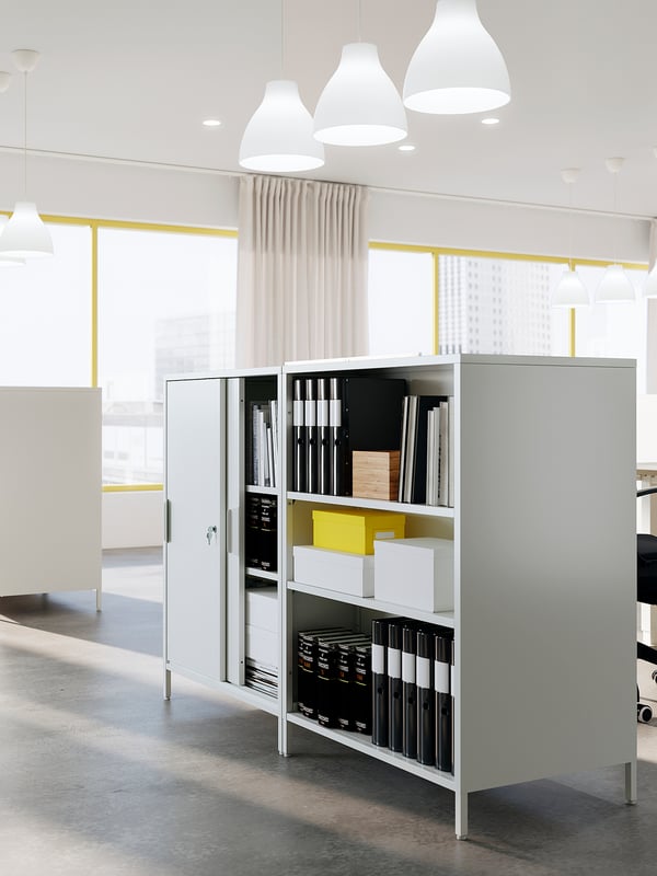 TROTTEN Ormarić s kliznim vratima, bela, 160x110 cm