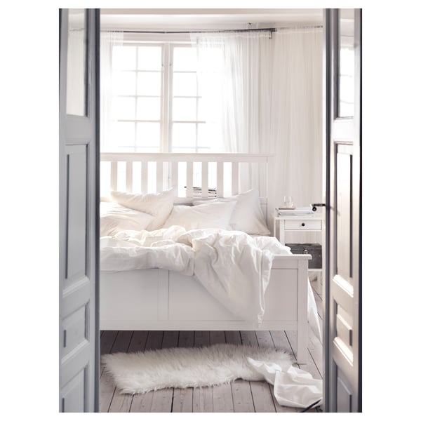 HEMNES هيكل سرير مع مرتبة, أبيض/Åkrehamn متين., 160x200 سم