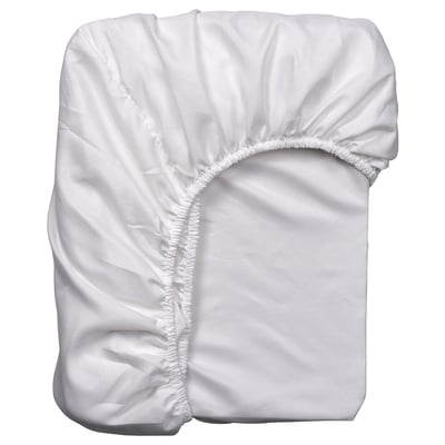 BÄRGLIM white fitted sheet, soft, recycled polyester. Square, elastic edges.