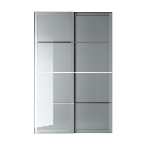 Björnøya garderob: skjutdörrar i mörkgrått frostat glas, aluminiumram, säkerhetsfilm. Rektangelform, modern design.