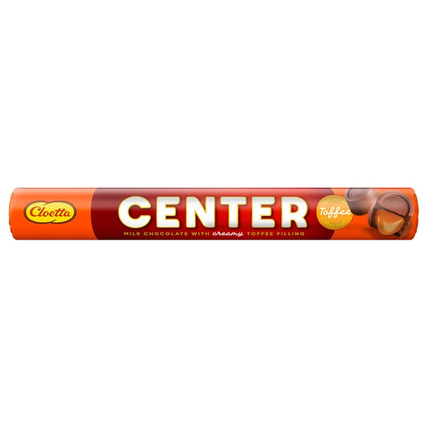 Bilden föreställer en chokladkaka av märket CENTER från cloetta med krämig kolafyllning.
