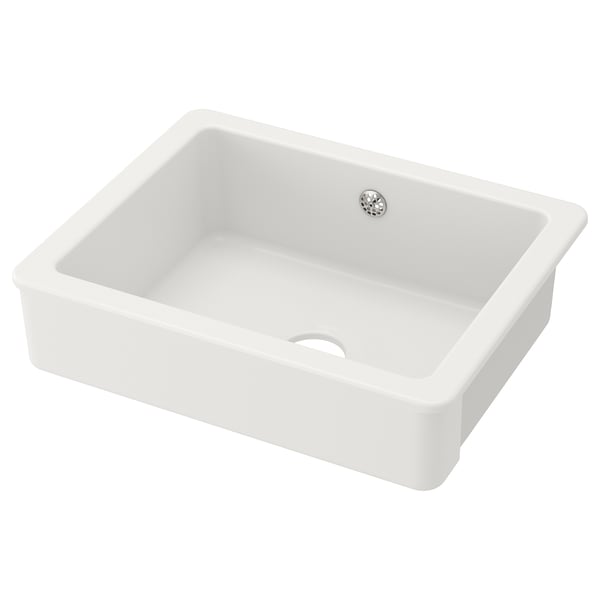 En vit diskbänk i keramisk keramik HAVSEN med rundade hörn och ett enda avrinningshål. Den har en smidig, modern design.