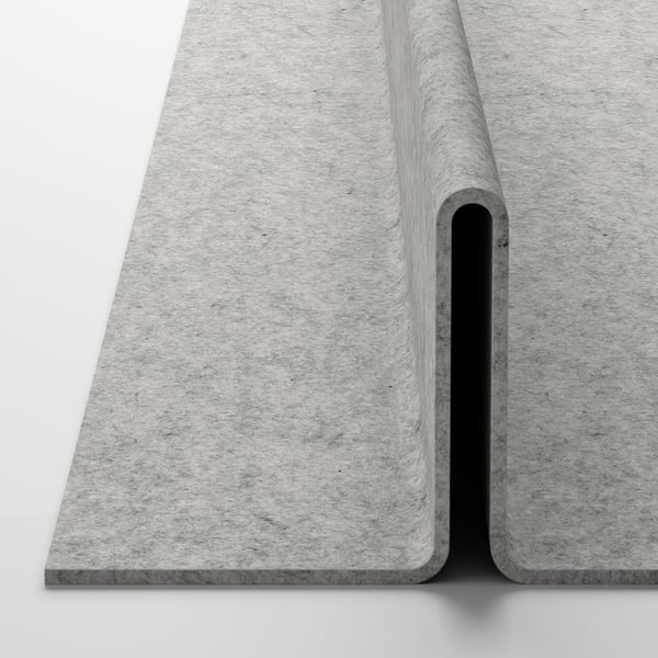 Grå tygklädd hylla med böjd kant som visar upp kvalitet och design.