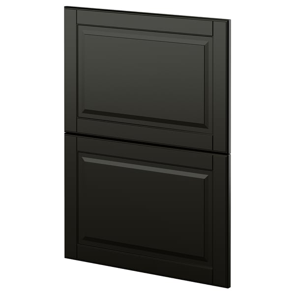 Svart METOD köksskåp med fasade kanter. Elegant, rektangulär design med blank yta.