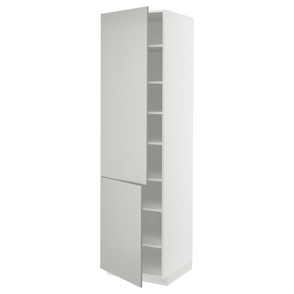 Vitt METOD köksskåp, elegant grått, högt, rektangulärt med öppna justerbara hyllplan.