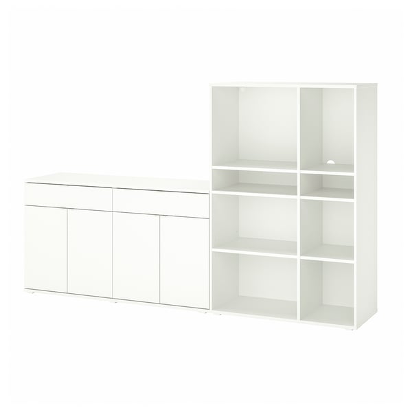 Här visas vita förvaringsmöbler från VIHALS, inklusive en skänk och en hylla, med rena linjer och modern design.