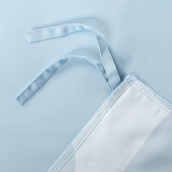 A light blue duvet cover with envelope closure and hemmed edges, designed for comfort and easy use.