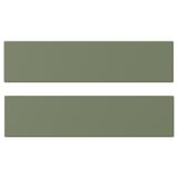 Dve zeleni pravokotni plošči, del kolekcije AXSTAD, z gladkim, mat zaključkom.