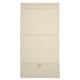 Bež RINGBLOMMA rimska roleta s platnenim videzom, brezžična, bež tkanina, pravokotne oblike, dvignjena z magneti.