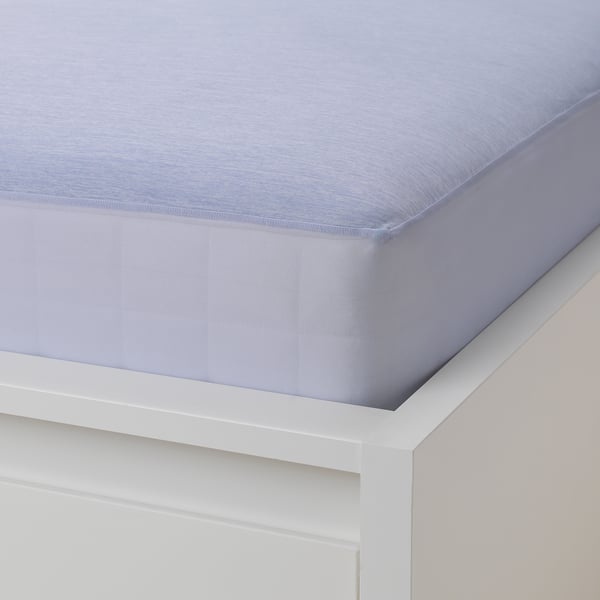 Blue fitted bed sheet, elastic edges for 26 cm mattress, cool nylon fibres.