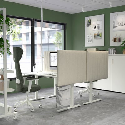 MITTZON adjustable desk in beige, height-adjustable with cable management and ergonomic chair.