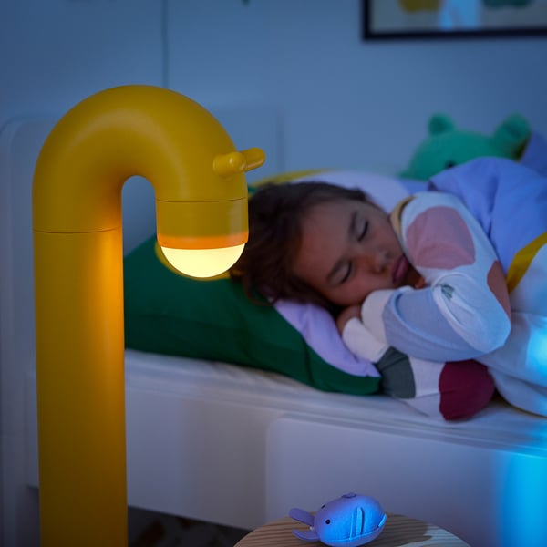 GREJSIMOJS LED decorative light, floor, giraffe/yellow battery operated