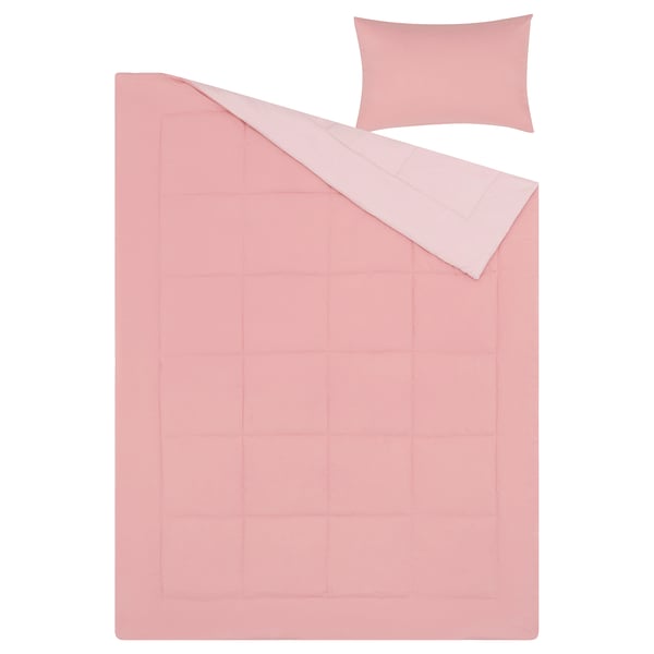 A light pink HEDFRYLE comforter set with a matching pillow sham. The set is soft and made from recycled polyester.