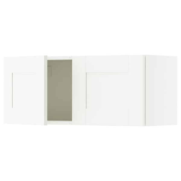KNOXHULT white kitchen cabinets provide storage. Melamine covered, wipe-clean, traditional appeal, wall mounted.