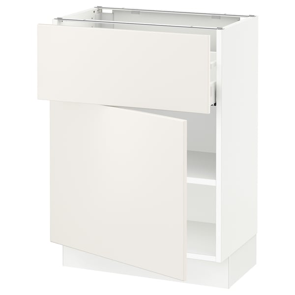 SEKTION white kitchen cabinet with veddinge smooth fronts, adjustable shelves, and medium drawer.