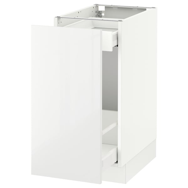 White, modern, glossy ikea SEKTION kitchen cabinet with minimalistic design.
