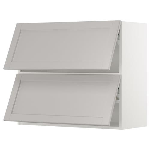 A light grey SEKTION kitchen cabinet with a traditional design and bevelled edges.