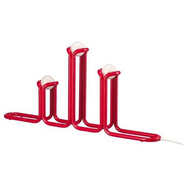 STRÅLA red candelabra lamp, three red metal loops with white spheres, two-step dimmable, led.