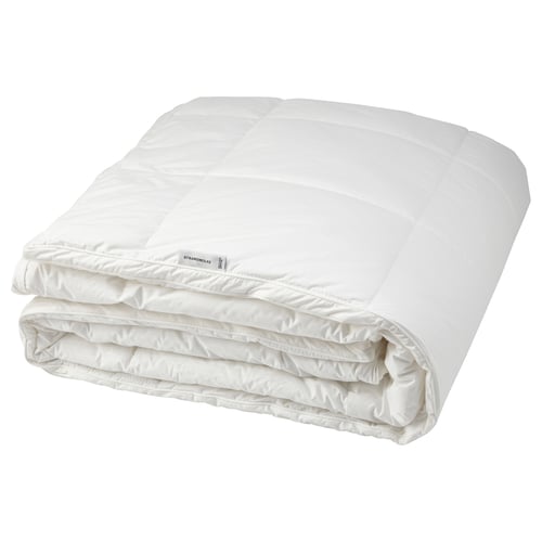 Folded white duvet, STRANDMOLKE, pure cotton, soft & warm, with recycled polyester filling.