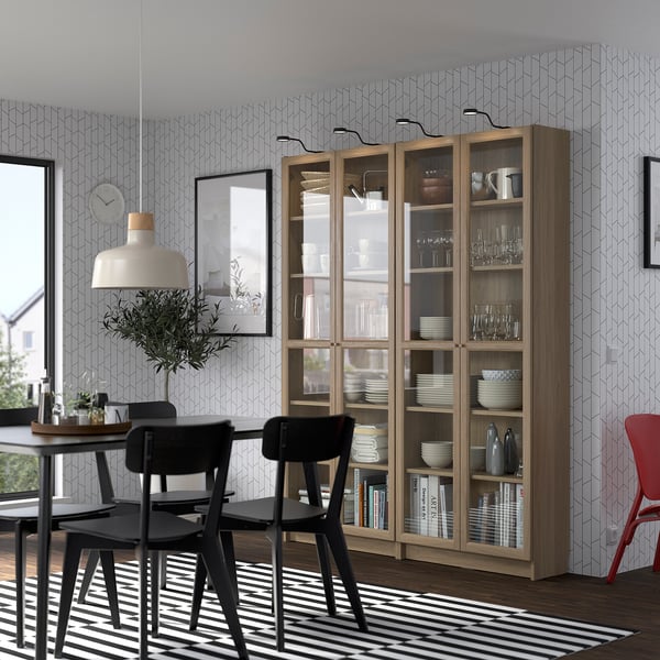 BILLY / OXBERG Comb librero+puertas de vidrio, efecto de roble, 63x79 1/2 "