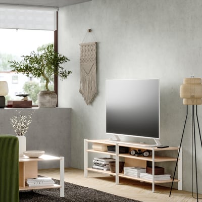 JÄTTESTA Mueble para TV, blanco/bambú claro, 63x15 3/4x19 1/4 "