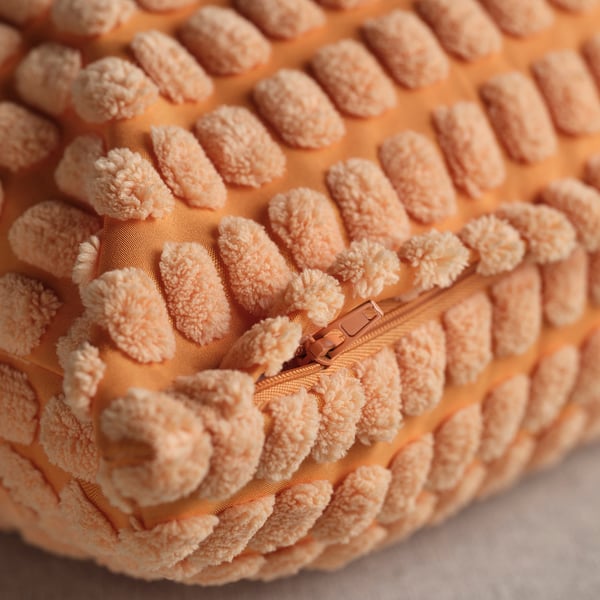SVARTPOPPEL Funda para cojín, naranja clara, 20x20 "